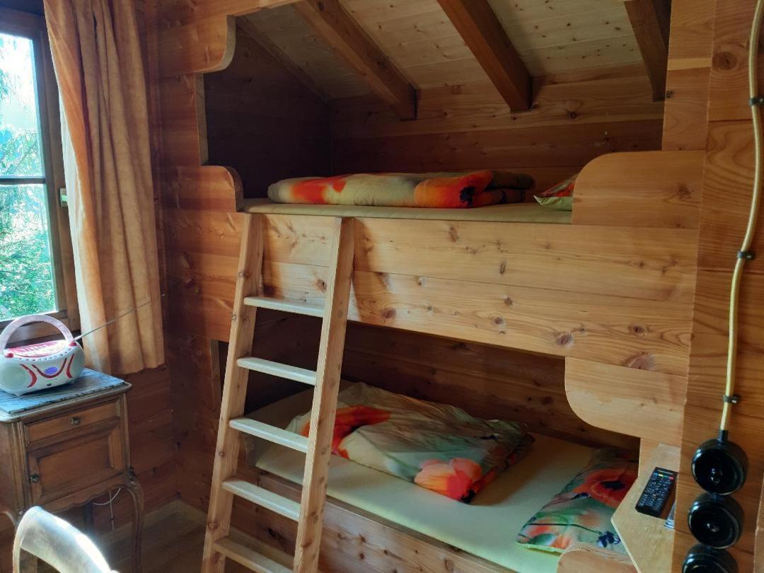 Baumhaus Wolfshoehle * Fischach